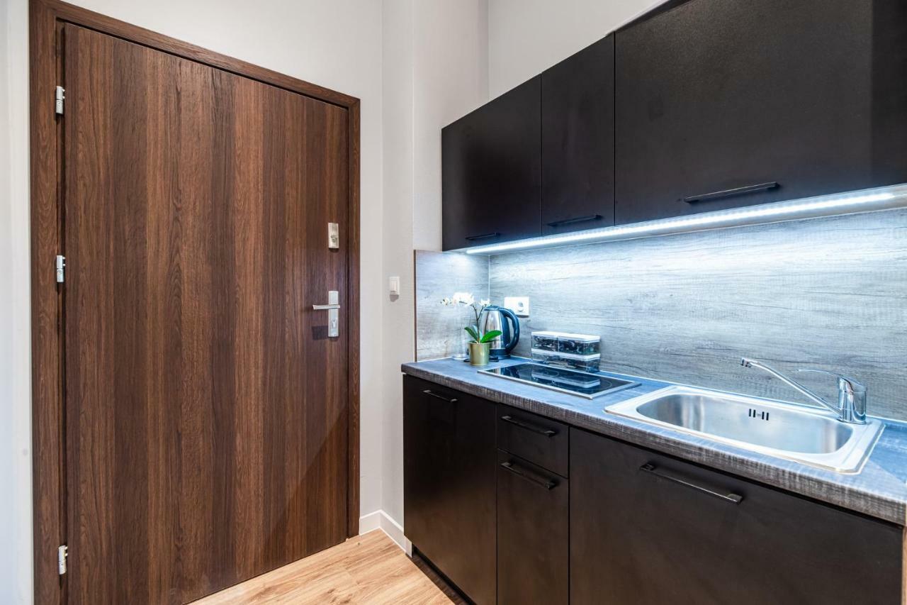 Lubomirskiego 23 Residence - Great Location, 10 Min To Main Square By Foot, Right Next To Main Rail And Bus Station 克拉科夫 外观 照片