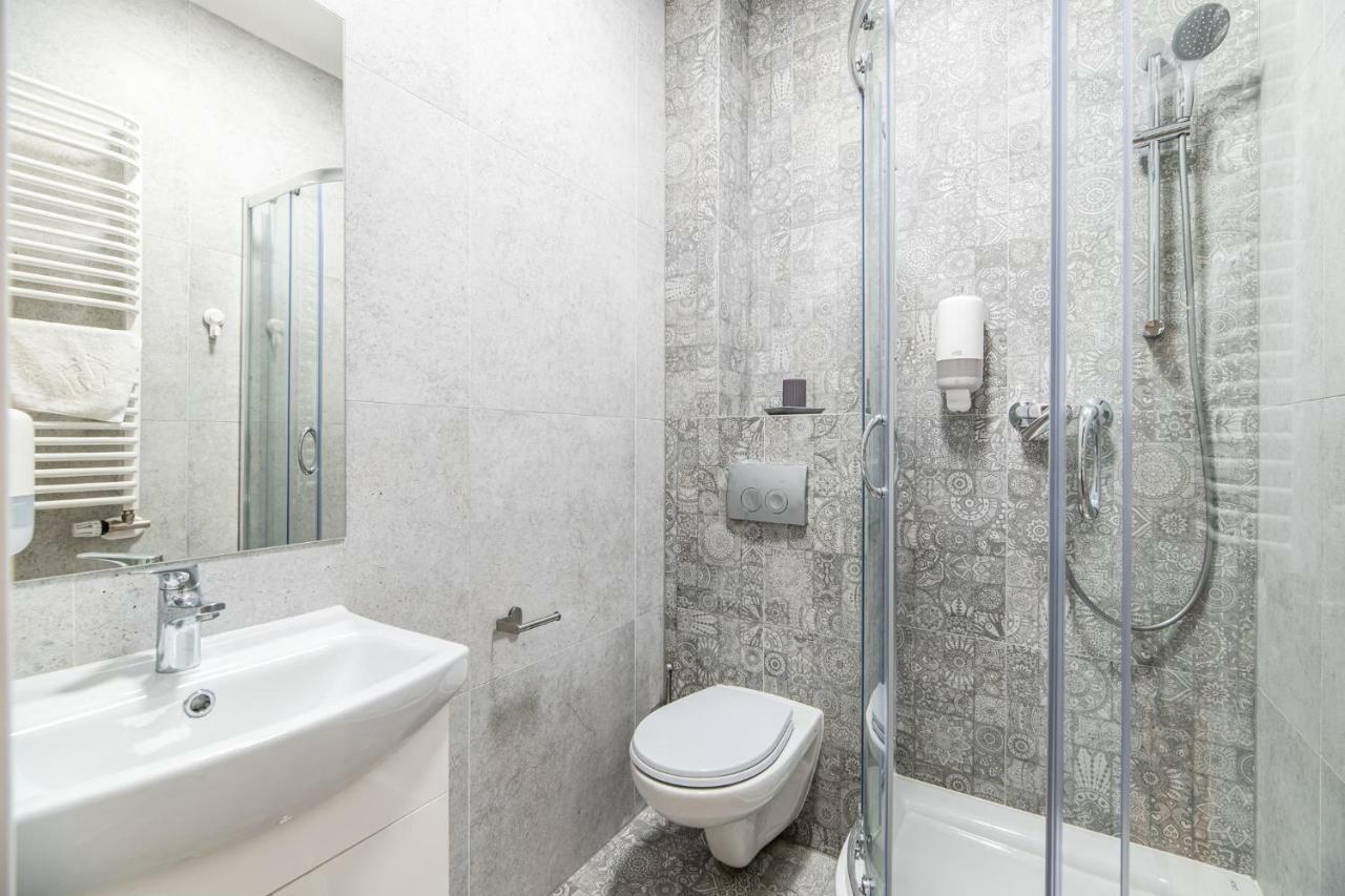 Lubomirskiego 23 Residence - Great Location, 10 Min To Main Square By Foot, Right Next To Main Rail And Bus Station 克拉科夫 外观 照片