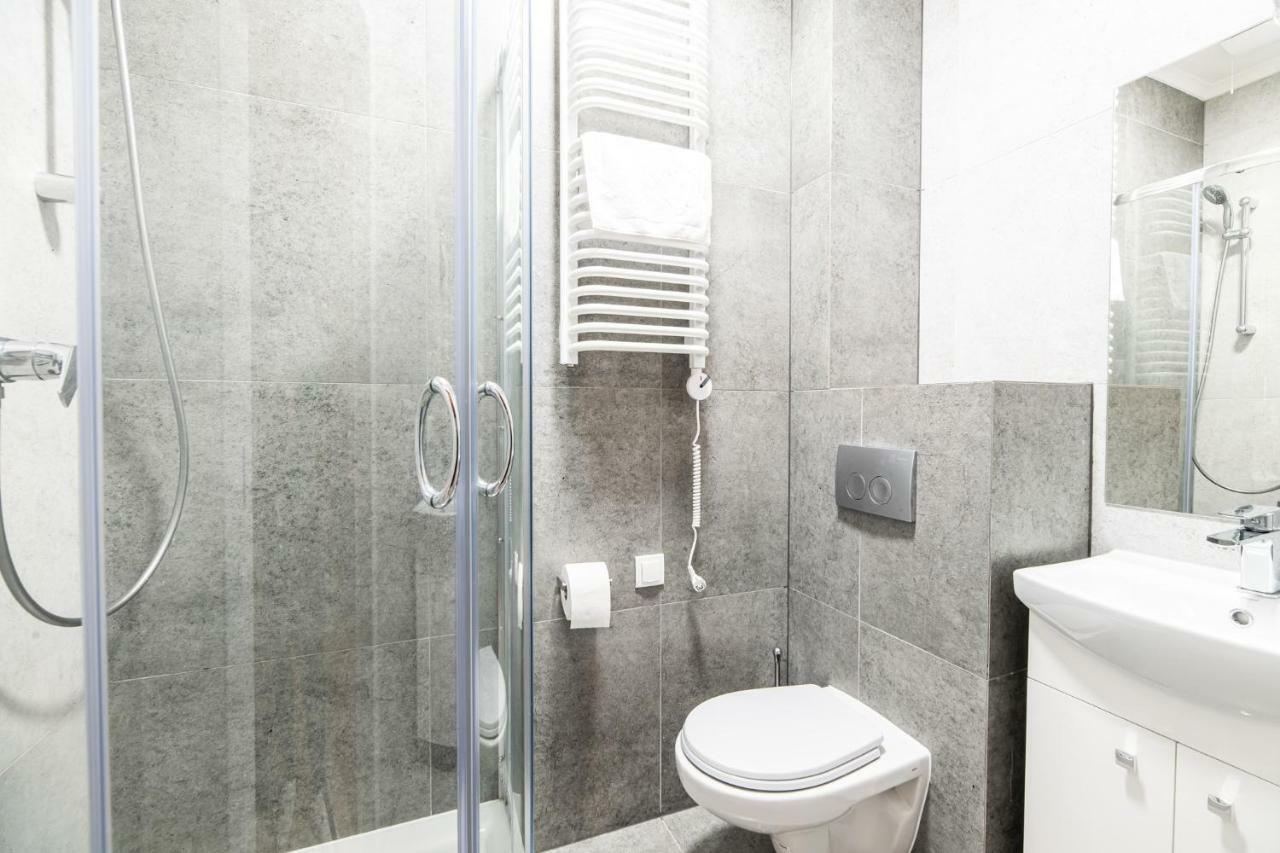Lubomirskiego 23 Residence - Great Location, 10 Min To Main Square By Foot, Right Next To Main Rail And Bus Station 克拉科夫 外观 照片